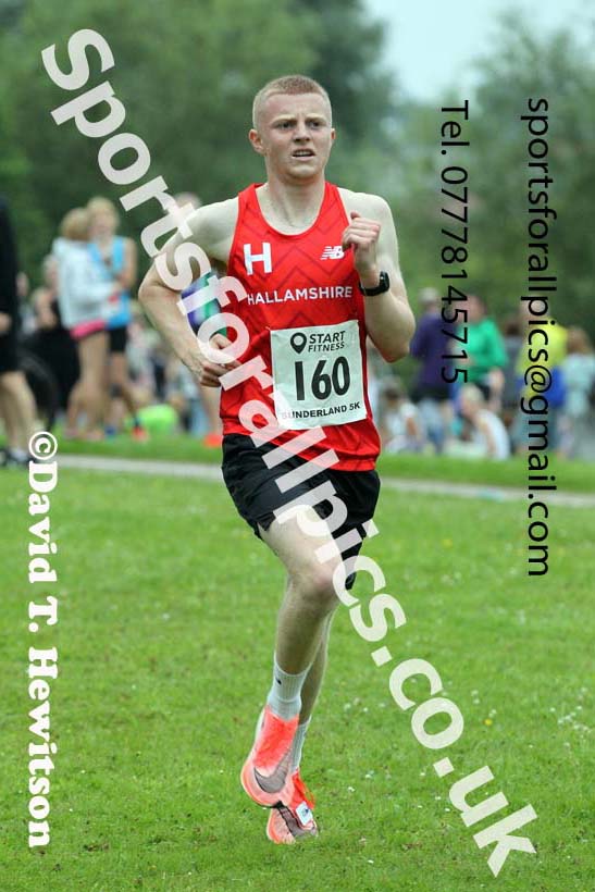 Mens Sunderland 5k (Inc. NE and NCAA Champs), Silksworth, Sunderland, Thursday, July 22nd. Photo: David T. Hewitson/Sports for All Pics